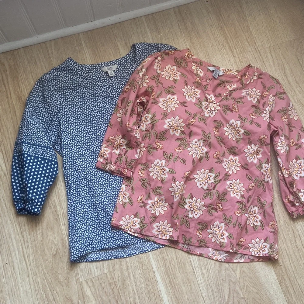 2 Women's Croft & Barrow Smocked Blouse Size PXS